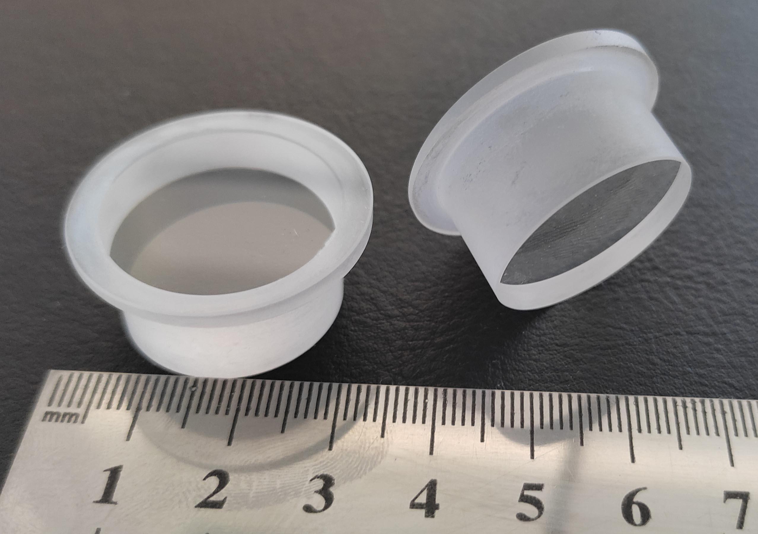 Sapphire wedge and step window